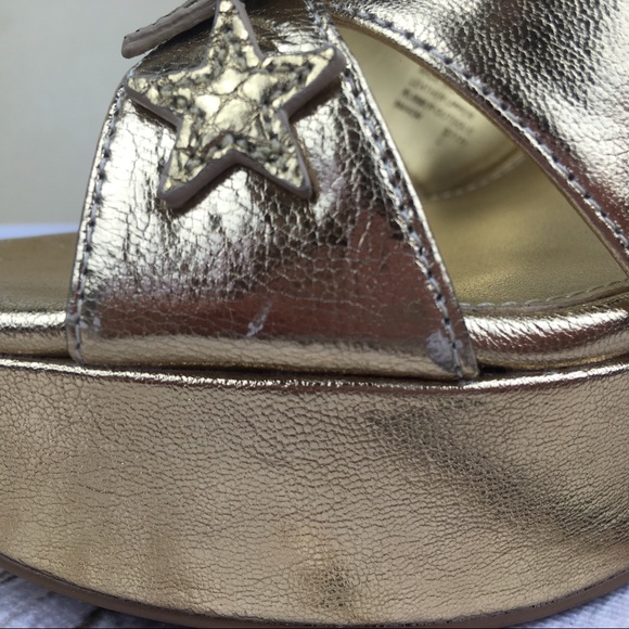 MICHAEL Michael Kors Lexie Platform Gold Stars 9 - Picture 7 of 8